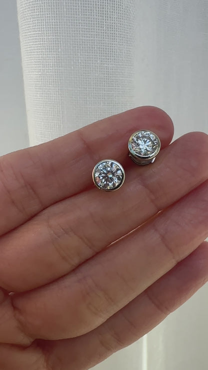 Round Diamond Bezel Studs